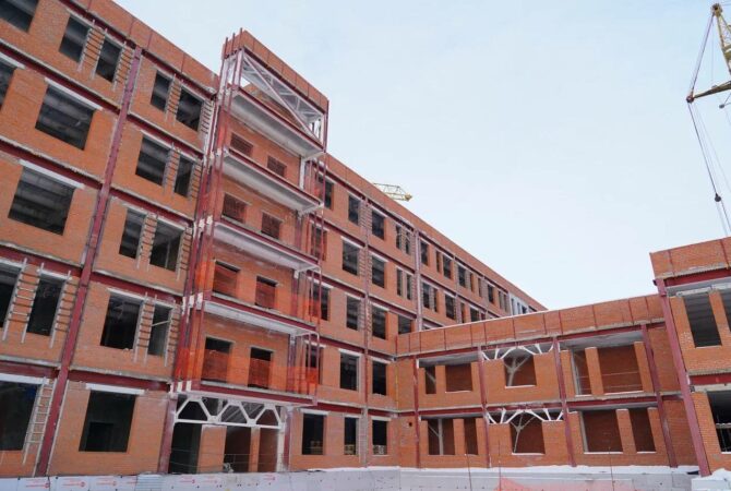 Строим для наших героев!